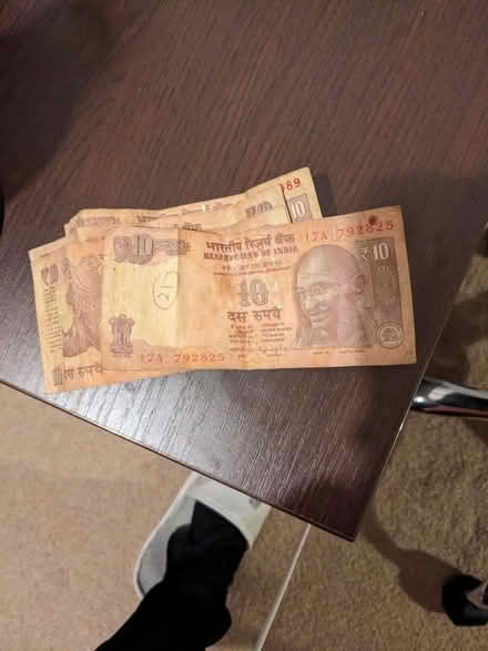 Photo of free 40 Indian Rupees (Se13) #1