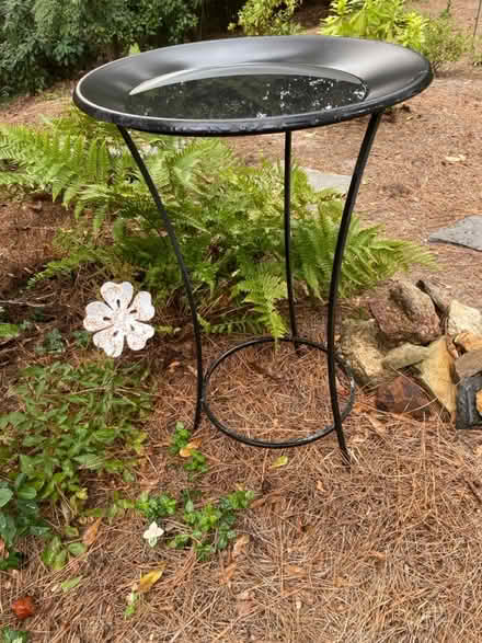 Photo of free Bird bath, Black wrought iron base (ITP-Buckhead Margaret Mitchell) #1
