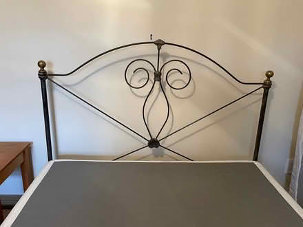 Photo of free iron bedstead (New Paltz) #1