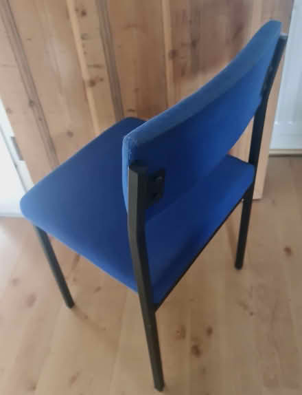 Photo of free Nice blue padded chair (Boston Manor, W7) #3