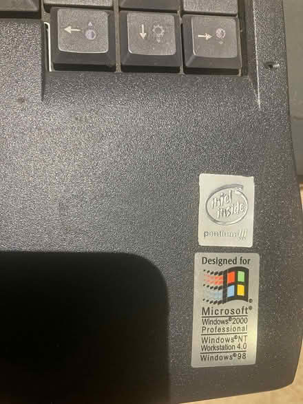 Photo of free VHS video recorder i (Coulsdon, nr, train station) #1