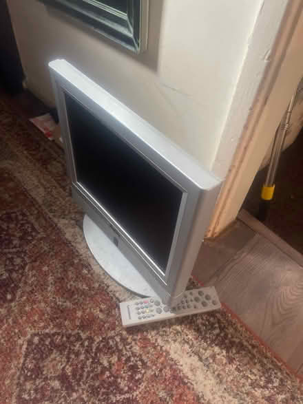 Photo of free Tv (Wolverhampton parkfields WV2) #2