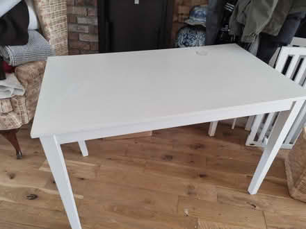 Photo of free White Table and 4 chairs (NW2) #1