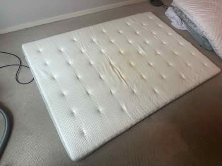Photo of free Topper/matress (Canary Wharf, E14) #1