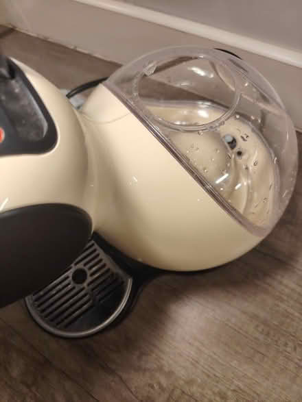 Photo of free Dolce gusto coffee machine (Pensby CH61) #3