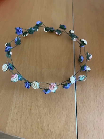 Photo of free Flower garlands (Woodley RG6) #1