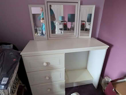 Photo of free Dressing Table and Stool (Hildenborough TN11) #2