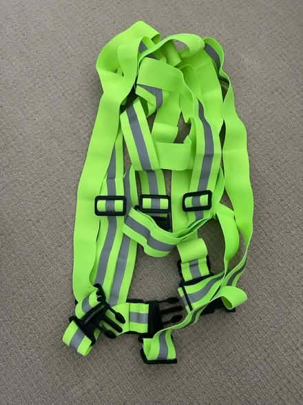 Photo of free 2 reflective harness (enfield EN1) #1