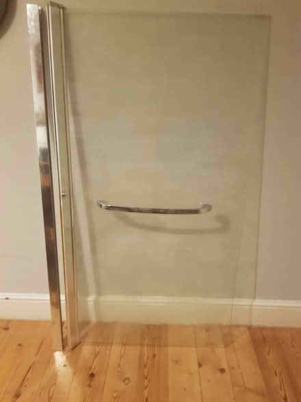 Photo of free Bath screen (New Bradwell MK13) #1
