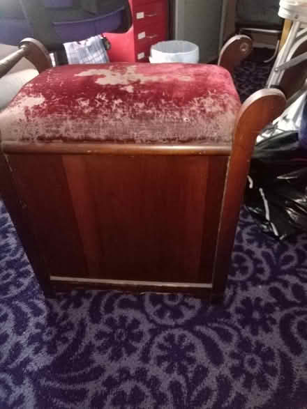 Photo of free Vintage piano stool with storage (Tonbridge) #4