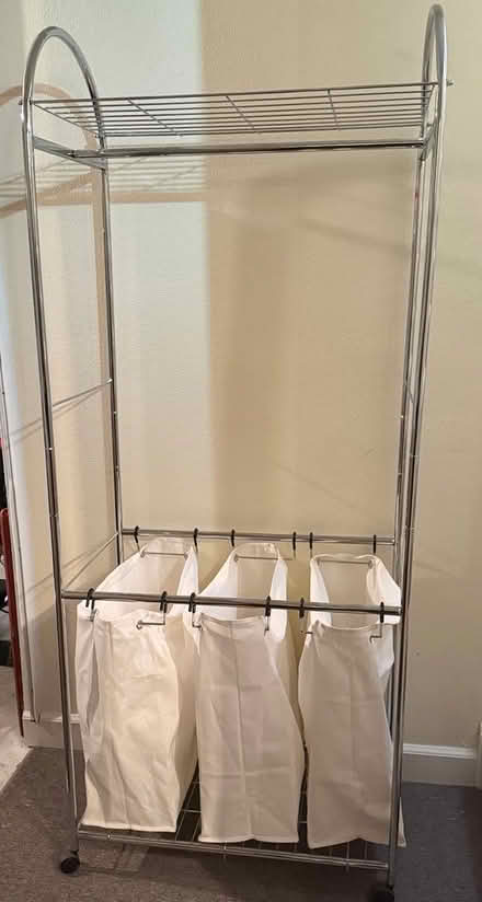 Photo of free Laundry Center (SE Aurora near Southlands Mall) #1