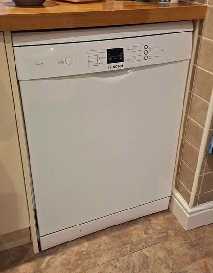 Photo of free Bosch Dishwasher - needs attention (Kendal LA9) #1