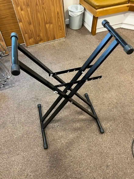 Photo of free From tw11 Adjustable keyboard stand (Teddington TW11) #1