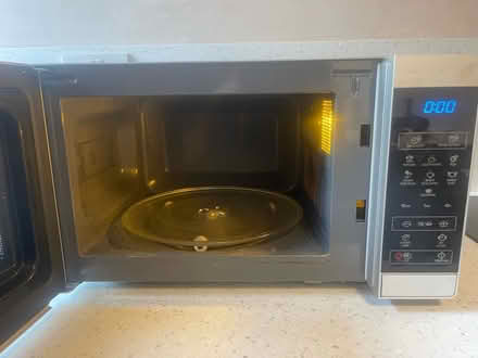 Photo of free Sharp Microwave Oven (NE39) #1