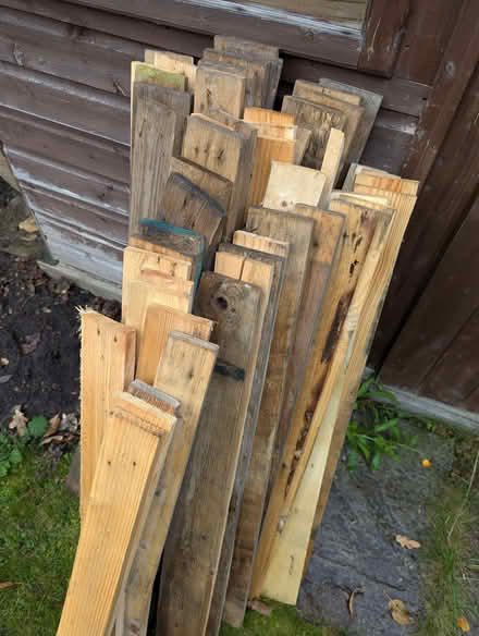 Photo of free Planks of pallet wood, all nails removed apart from a few (Headington Quarry OX3) #1