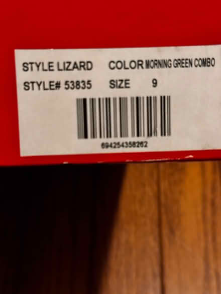 Photo of free Women’s Sandals (Stuyvesant Heights) #4