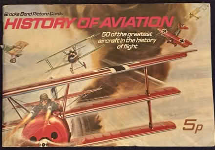 Photo of free History of Aviation picture card book (Maidenhead SL6) #1