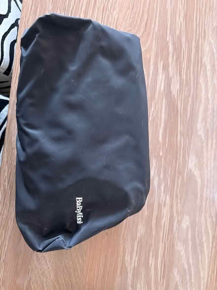 Photo of free Travel sized hairdryer with pouch (Richmond TW10) #2