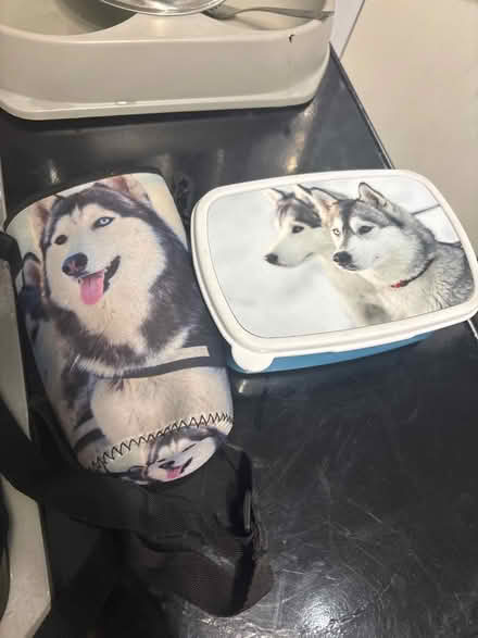 Photo of free Lunch box bottle holder (DA11) #1