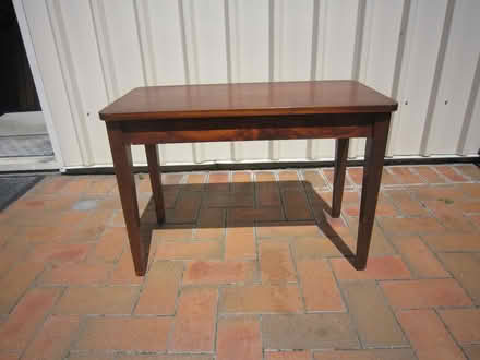 Photo of free piano stool (Blacktown near station) #1