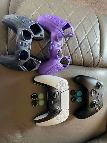 Photo of free Console controllers (Witton Gilbert DH7) #2