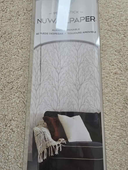 Photo of free Treetop peel & stick wallpaper (Whiteley PO15 6) #2