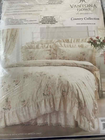 Photo of free New Double Bedset in packaging (N14 Oakwood Park) #1