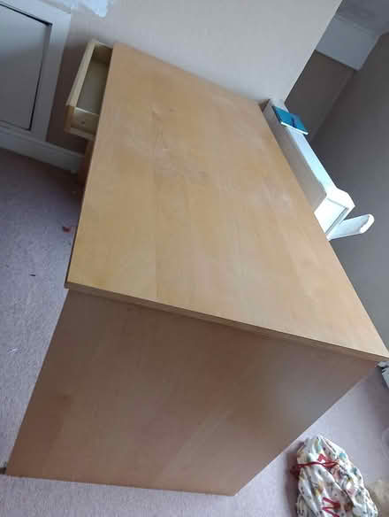 Photo of free Big office desk S6 (Walkley S6) #1