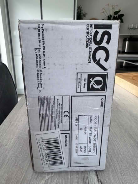 Photo of free 90 x Wall Tiles (Southend SS1) #4