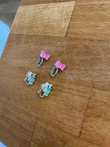 Photo of free Clip-on earrings (Woodley RG6) #1