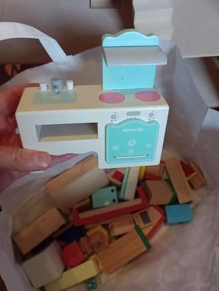 Photo of free Doll's House S6 (Walkley S6) #1