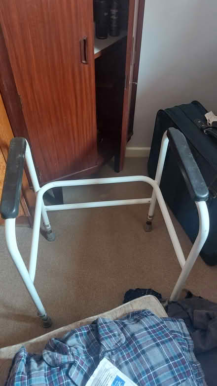 Photo of free Toilet Support Frame (Burgess Hill RH15 8NU) #1