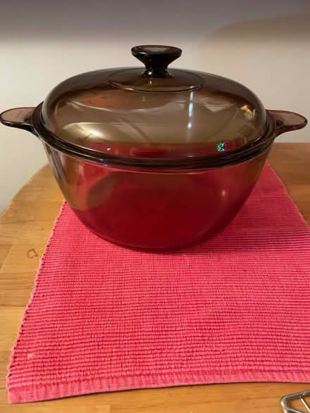 Photo of free 5L Visions dutch oven (Dufferin & Eglinton) #1