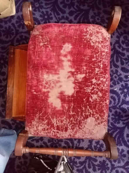 Photo of free Vintage piano stool with storage (Tonbridge) #3