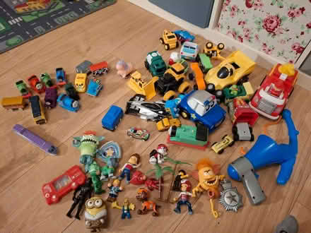 Photo of free Cars, train, characters (SL6 Taplow) #1