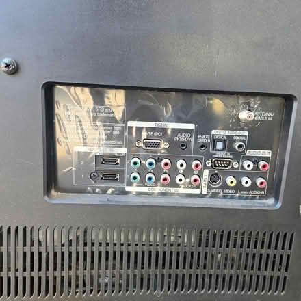 Photo of free Television Curbside (94041) #2