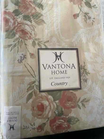 Photo of free New Double Bedset in packaging (N14 Oakwood Park) #2