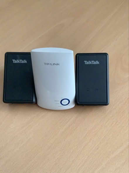 Photo of free WiFi eextension kit (Malvern, WR14) #1