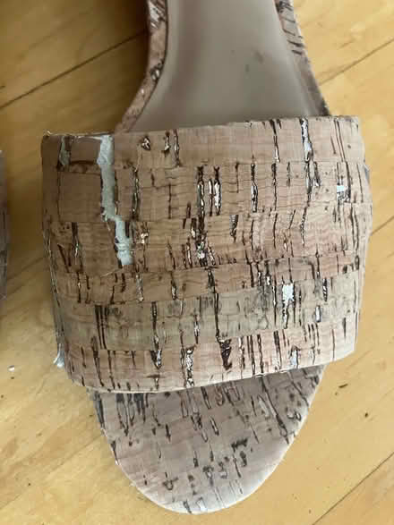 Photo of free Size 10 sandals need refurbishment (Crystal Beach) #2