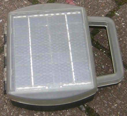 Photo of free solar powered battery charger (Hillfields BS16) #1