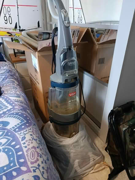 Photo of free Vax carpet cleaner (BN23) #1