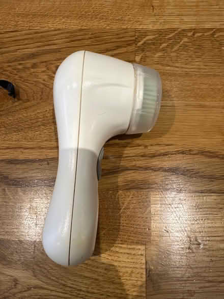 Photo of free Clarisonic Mia 2 skin cleanser (Hitchin, Herts) #2