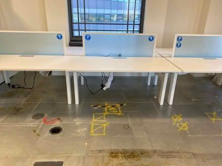 Photo of free Desks (Interchange Building, croydon) #2