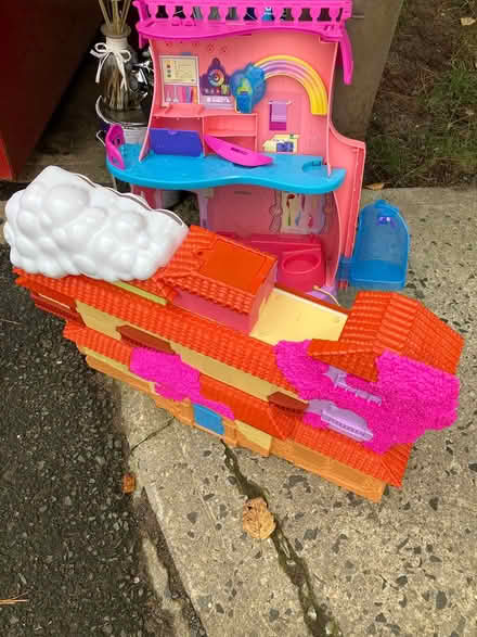 Photo of free toys and clothes (Keyport) #2