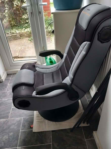 Photo of free Gaming Chair (Aylestone LE2) #4