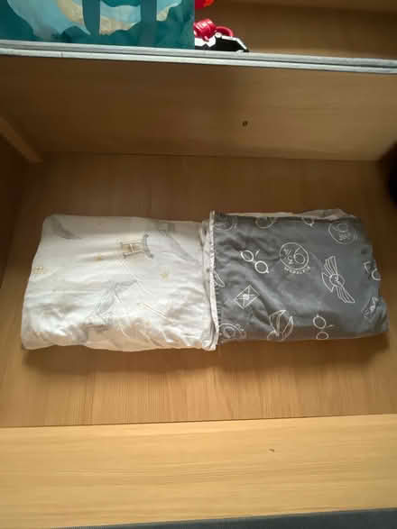 Photo of free Harry Potter bedding (BL8) #1