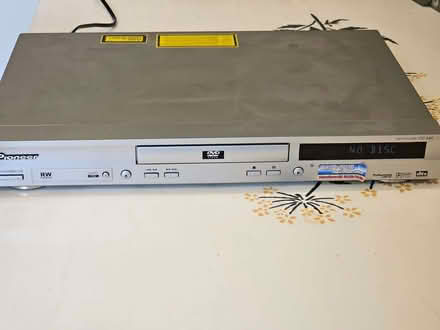 Photo of free Pioneer DVD Player DV-545 (Leslie KY6) #1