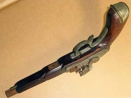 Photo of free Decorative flintlock pistol for refurb. (Fakenham NR21) #4