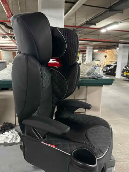 Photo of free Child car seat (Surrey Quays SE16) #3