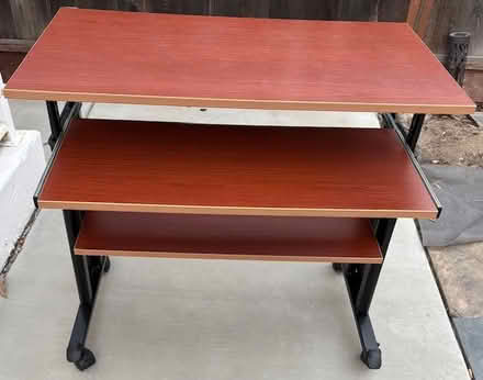 Photo of free Computer Cart (Lawrence Expy and Hwy 280) #2